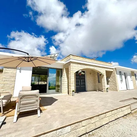 Villa Tuludis *